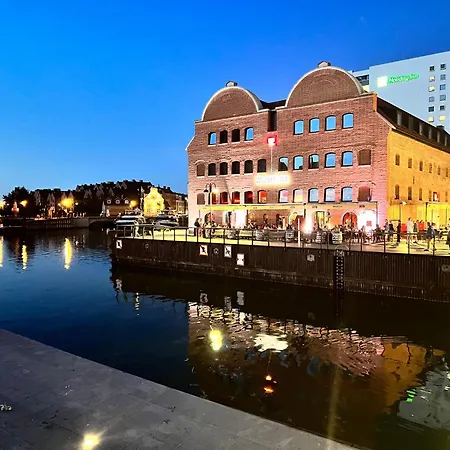 Szafarnia Waterlane By Jacek Budek